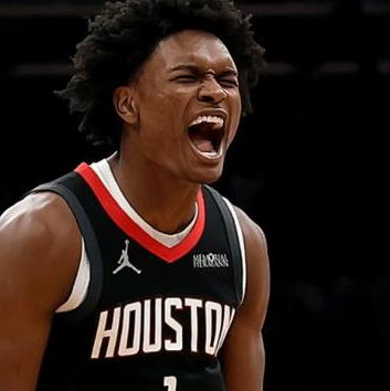 阿门汤普森21分11篮板，火箭客场轻取鹈鹕，NBA常规赛，火箭客场挑战鹈鹕，这场