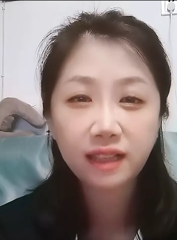 昨晚国内知名篮球记者兰音，在直播间与球迷互动时，分析本赛季辽宁队夺冠路上的困难和