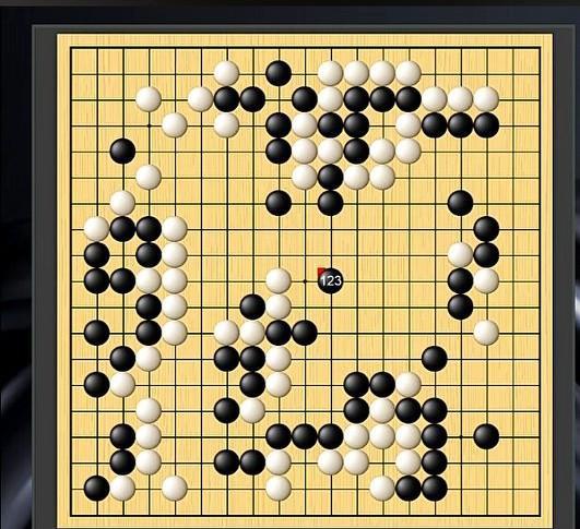 围棋快讯
2025年围棋大棋士赛决赛，谢科执白对阵李轩豪执黑比赛正在进行，今天进