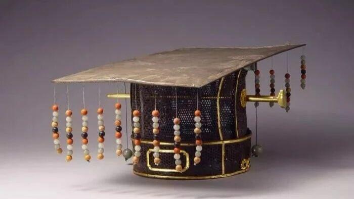 汉字中的文化 | 说文解“冕”