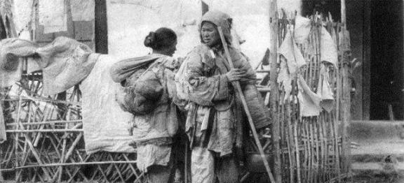 1833年山东大旱，没吃没喝的眼瞅着就要被饿死，没想到地主牟墨林打开自家粮仓做生
