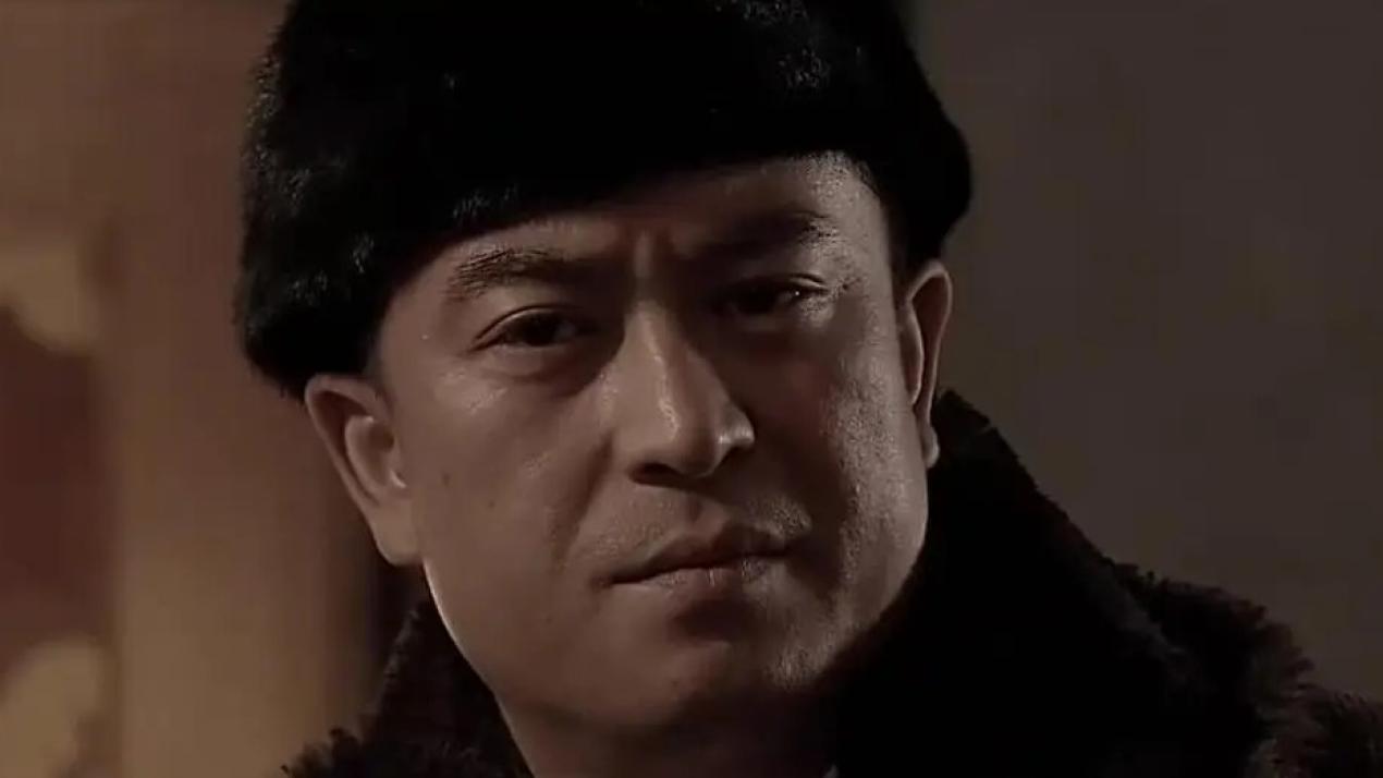 《悬崖》：老魏拒绝汇报乌苏里虎行动的情报是认知不足！