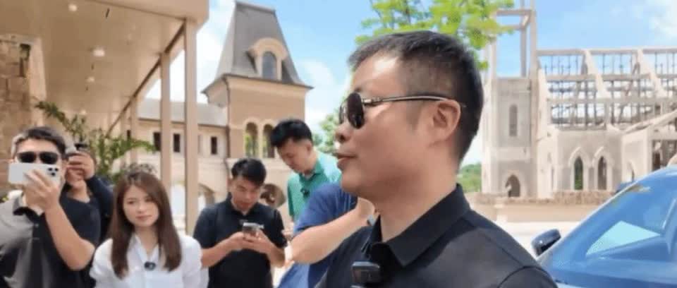 小鹏汽车何小鹏：小米YU7销量会明显超过SU7

如果YU7稳态月销量3万辆
