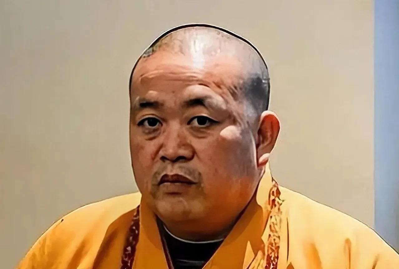 其实，释永信对今天的“联合调查”应该早已有预感。早在今年春节前后，释永信从国外访