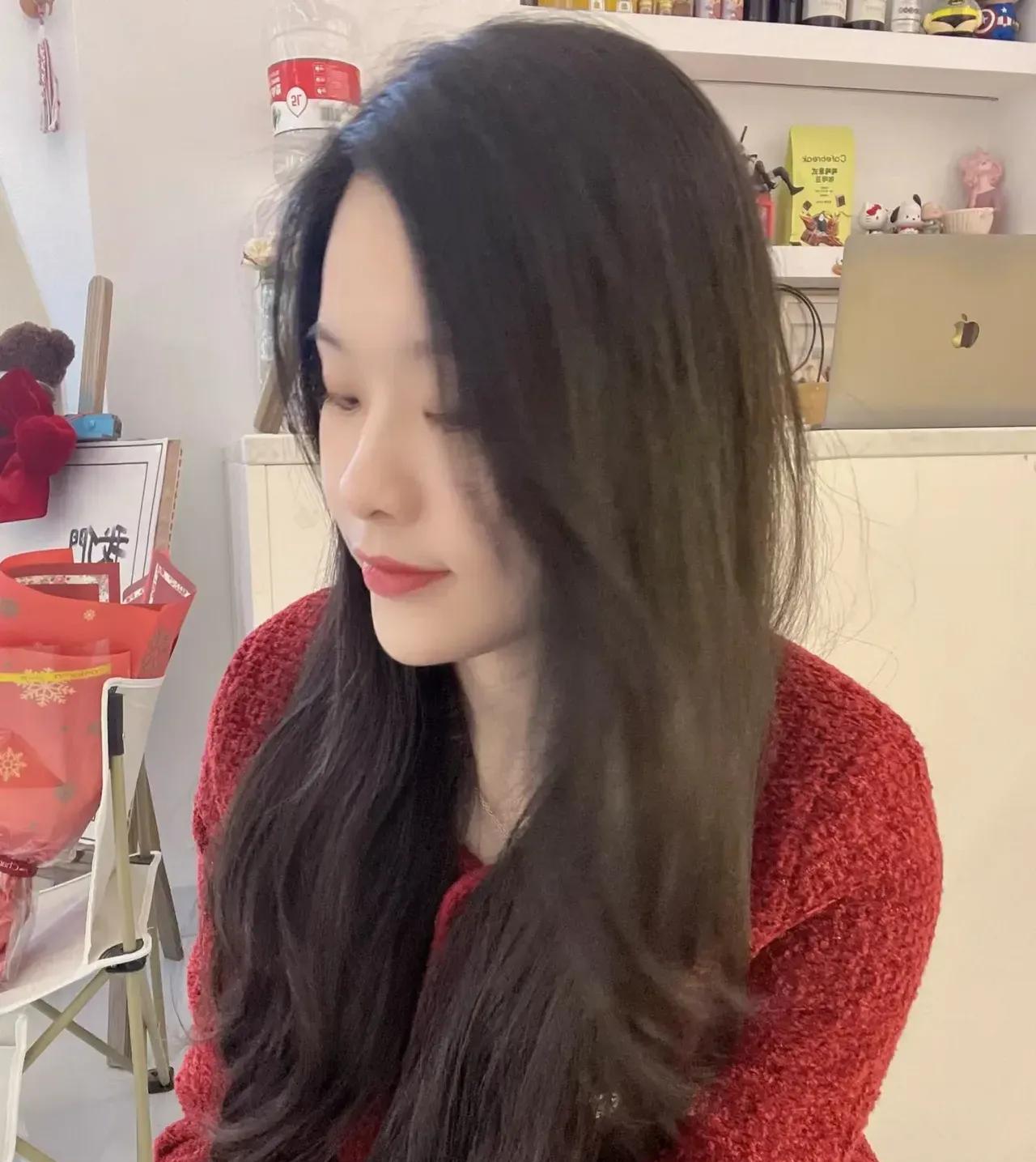 婚姻中的女人是不是这样？
委屈了，
你就想回娘家，
对你不好了，
你就想离婚，