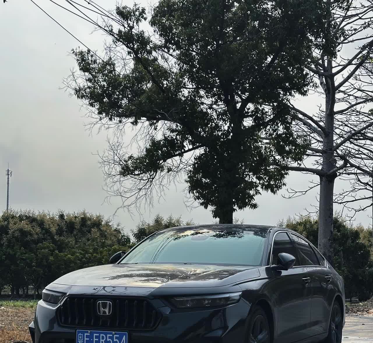 以前这个价格只能买到思域。没想到现在同样的价钱能直接上雅阁英仕派了