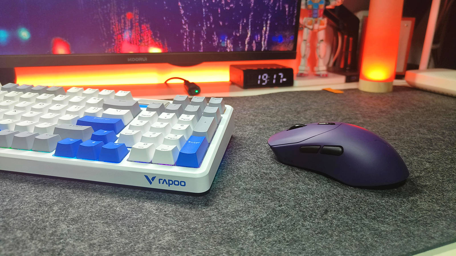 极速响应，雷柏VT9 MAX&V700DIY-98长续航版最强续航无线键鼠套装新体验：这才是电竞外设