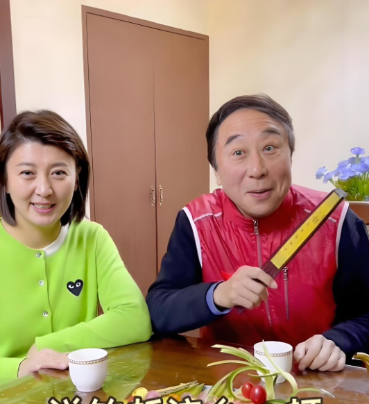 戏精明星真烦人











你有没有刷到过一些明星的视频，看着就烦？我