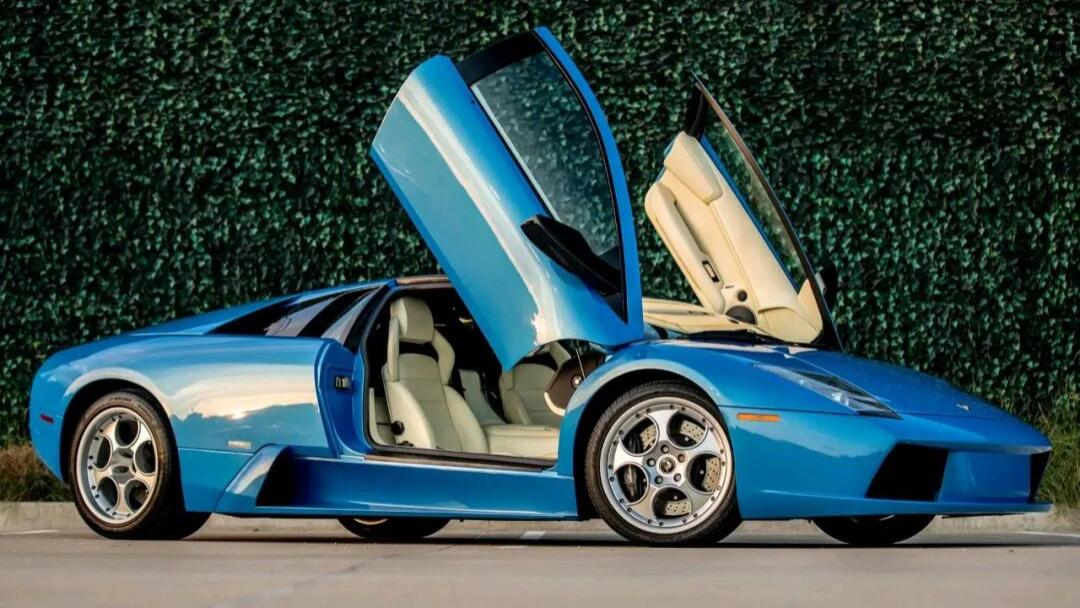 为何兰博基尼Murciélago的硬核魅力至今仍令人着迷