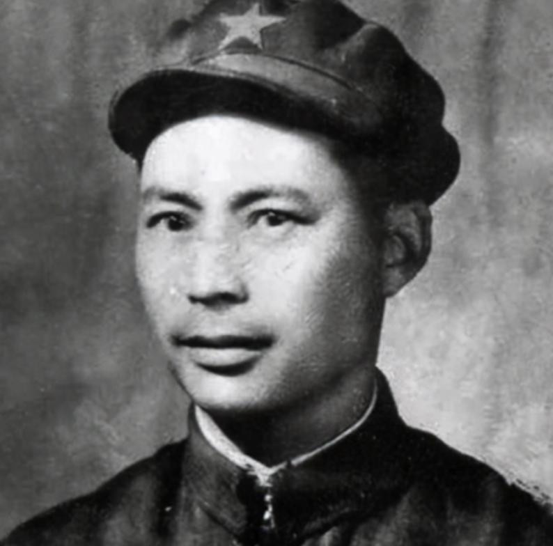1952年，67军军长李湘在朝鲜战场视察完工事后，突发怪病，头大如球，最终不治而
