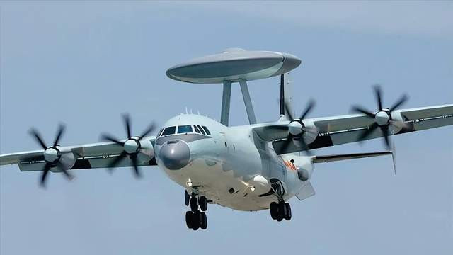 空警500“明牌飞行”台岛东岸，两岸军事博弈进入新阶段