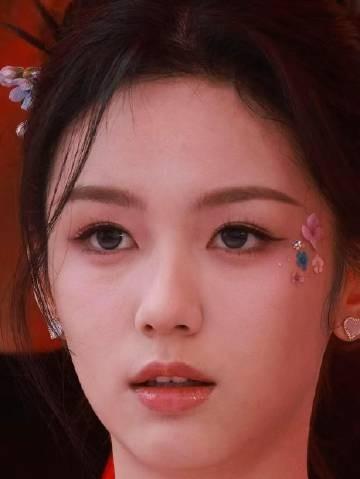 周也 // 颜霸不是说说而已……越放大越权威的一张脸……毫无死角毫无瑕疵