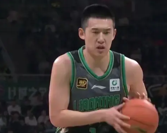 关于辽宁队付豪拿顶薪这个事一直存在很大争议，我们从理性的角度分析看看付豪到底值不