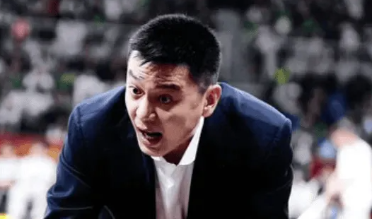 CBA常规赛，辽宁男篮86-72战胜吉林。
赛后，辽宁队主教练杨鸣点评了本场比赛