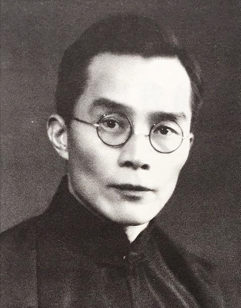 1962年，梅贻琦因病去世，在整理遗物时，人们在他的病床下，发现他生前随身携带的