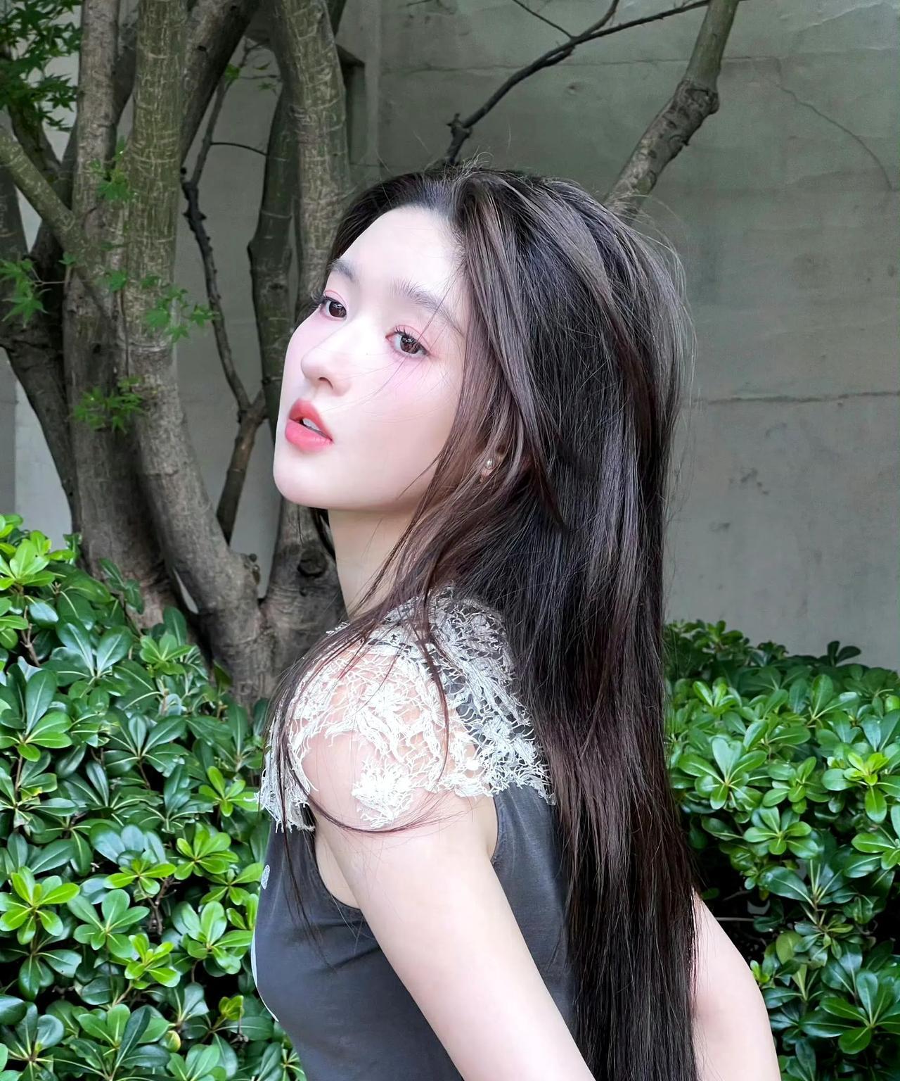#王玉雯 大大方方的一辈子# 小花里最安安稳稳的，演技也超级好这种风格算是独一份
