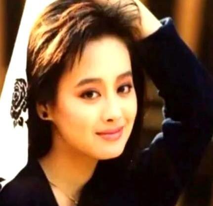 1997年，宁静嫁给美国人保罗，第一次上门，婆婆说：“我家有5000亩地，近亿存