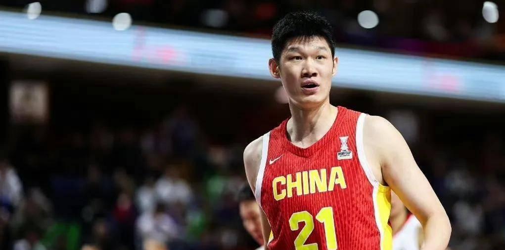 中国男篮有两个胡，胡金秋是基本盘，胡明轩经常辣眼睛！
打韩国这场，郭士强最正确的