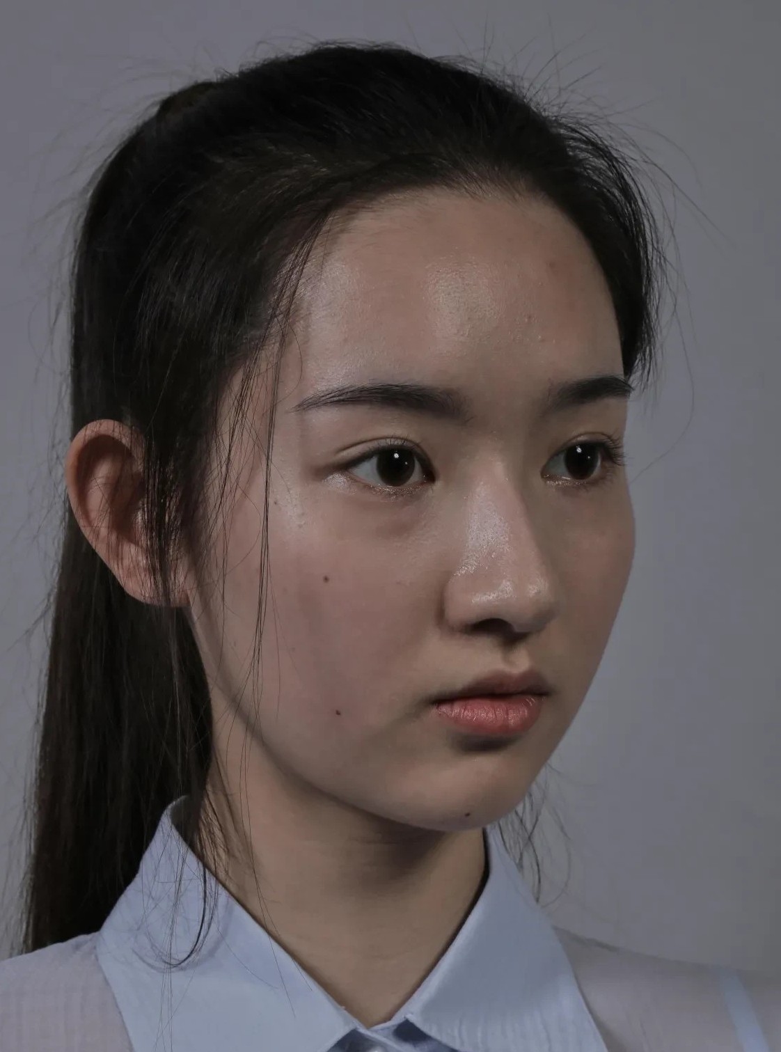 王玉雯怼脸生图！

这可是素颜，无美颜，无滤镜额！美的！