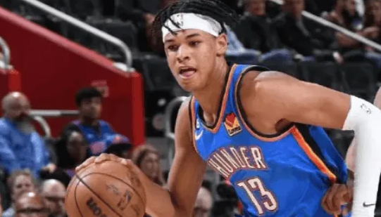 NBA季前赛，雷霆89-106不敌独行侠。赛后，杰林-威廉姆斯接受了采访，谈到了