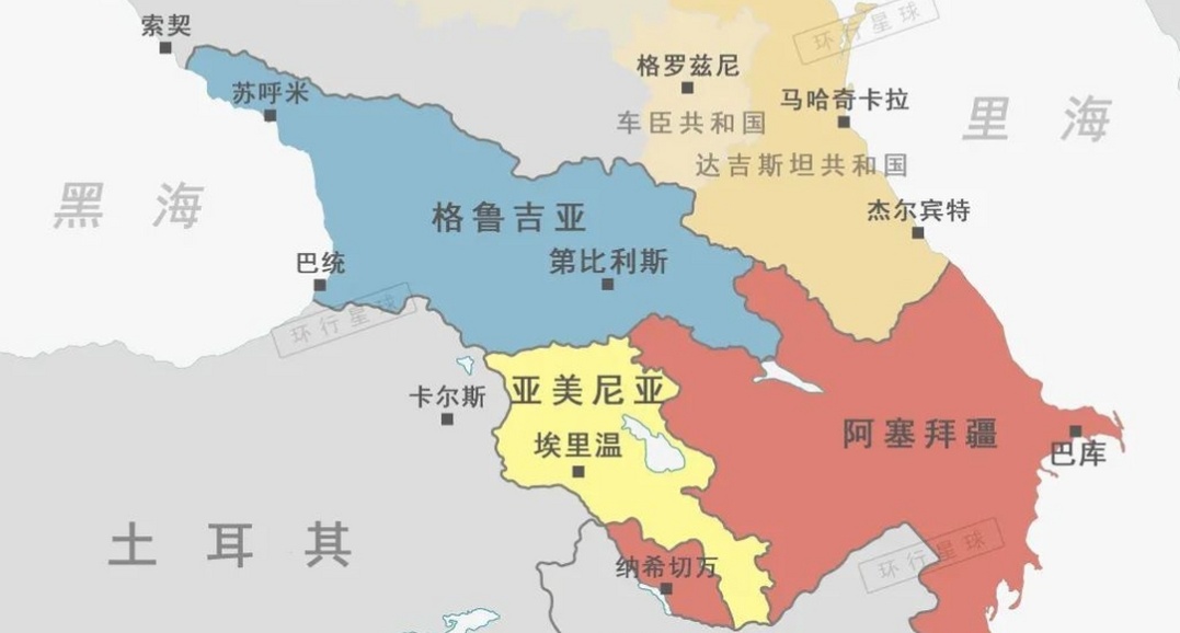 当阿塞拜疆总统阿利耶夫在舒沙全球媒体论坛上喊出“乌克兰永远别承认领土被占领”时，