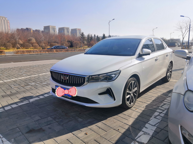 我的小白就是马路上最靓的仔
拿证7年的“伪”老司机，上路跑一个礼拜了，希望自己再