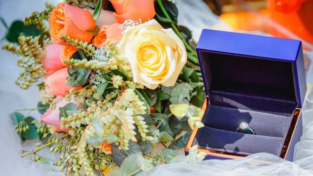 男女婚配，相差几岁最合适？