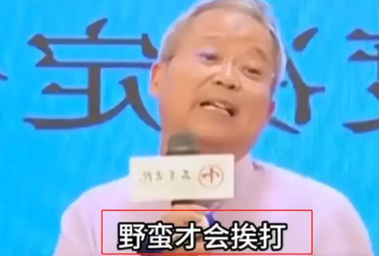 永远不要歌颂暴秦？
    参加过《百家讲坛》的上海开放大学教授鲍鹏山，曾表达过