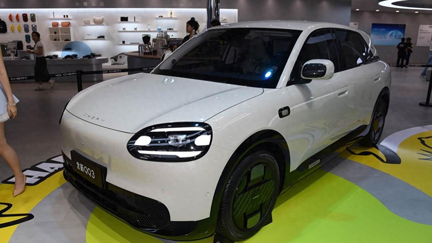 全新奇瑞QQ来了，车标很特别，借电重生后，能打过吉利星愿吗？