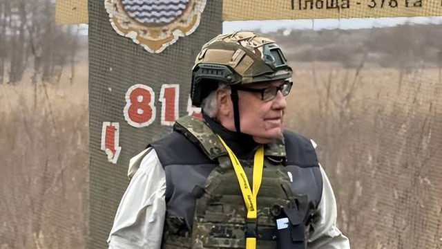 美国资本家渗透乌克兰资产！霍华德巴菲特前线，协助疏散平民