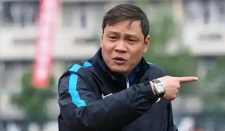 范志毅说南通队踢不过国足，结果被全网喷。其实他说的没错，问题在于现在大家对国足太