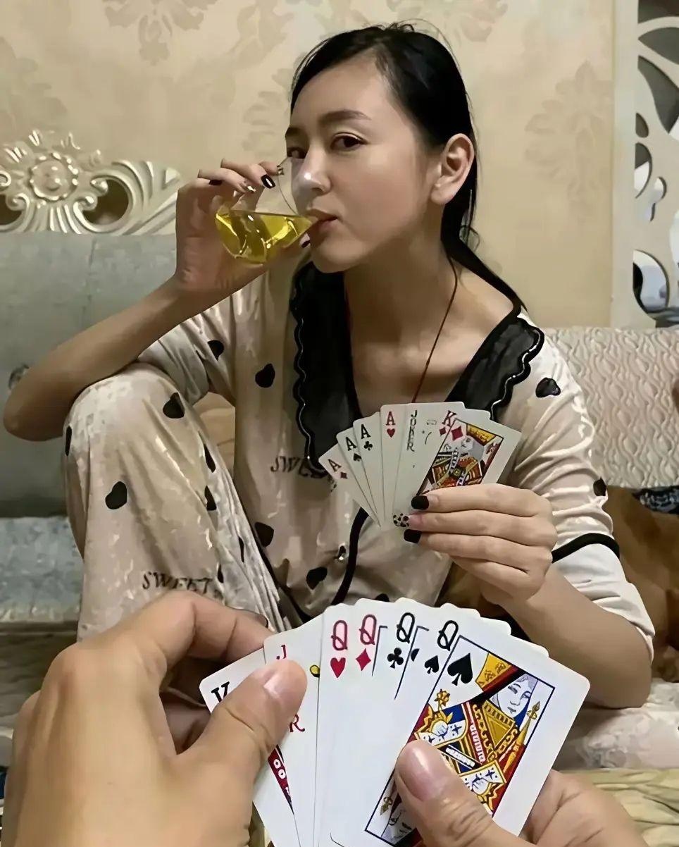 输了回屋睡，这牌有解吗？