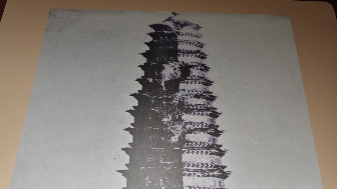 开封铁塔：历史的见证与民族的坚韧