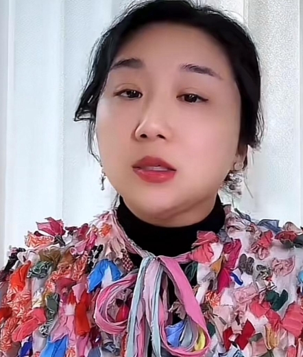 傅首尔谈离婚后育儿经：离家不离爱

傅首尔谈及离婚后对孩子的影响，表示与老刘约定
