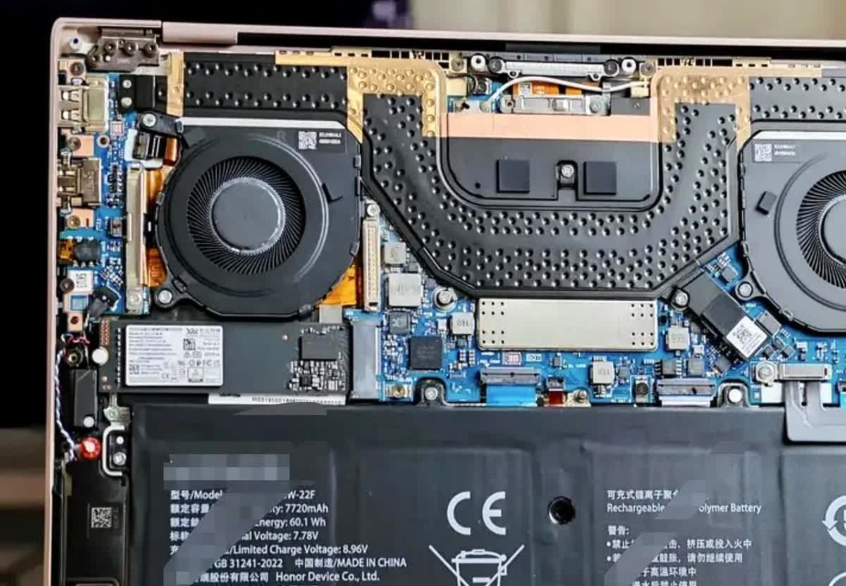 余承东总爱拿内部构架说事

其实这就是每个品牌的基本功而已

咱就看看这