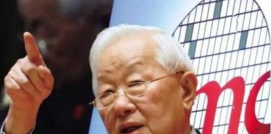 台积电正式向全球宣布，彻底翻脸了？外媒：张忠谋是“老狐狸”
麻烦看官老爷们右上角