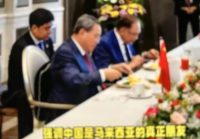 马来西亚真正的朋友
在马来西亚吉隆坡举行的东盟外长会议。除了东盟国家外交部参加。