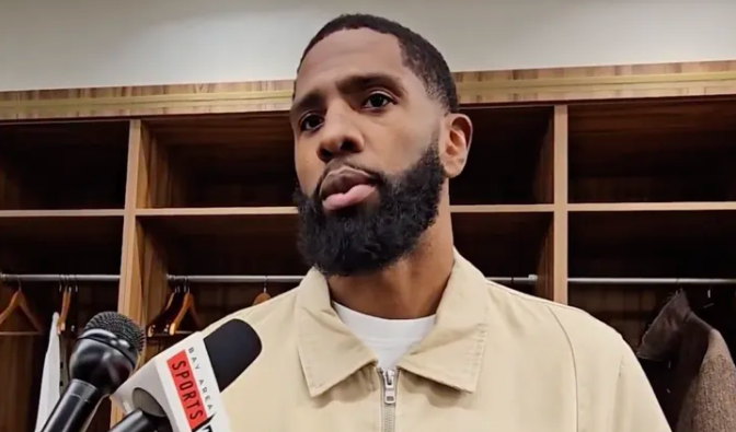 NBA常规赛，太阳107-118不敌勇士。
赛后太阳球员罗伊斯-奥尼尔接受了记者