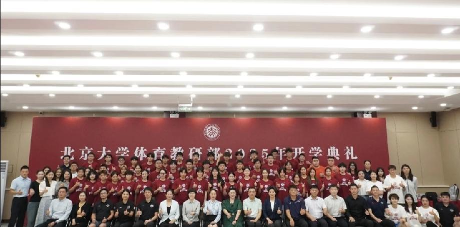 一起来找王楚钦！
“值得一提的是，本届研究生新生中还有一位备受瞩目的特别成员——