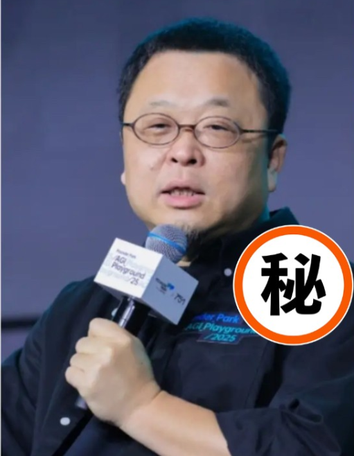 盼星星盼月亮！

老罗终于更新动态啦！

老罗这次终于在香港更新动态了，这次谈到