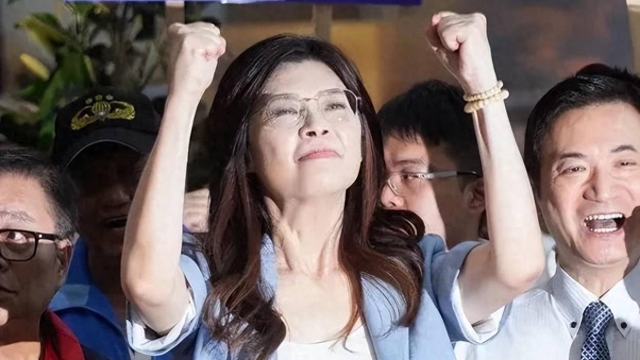 福建舰入列第三天，郑丽文代表国民党，做出一个事关两岸重要承诺