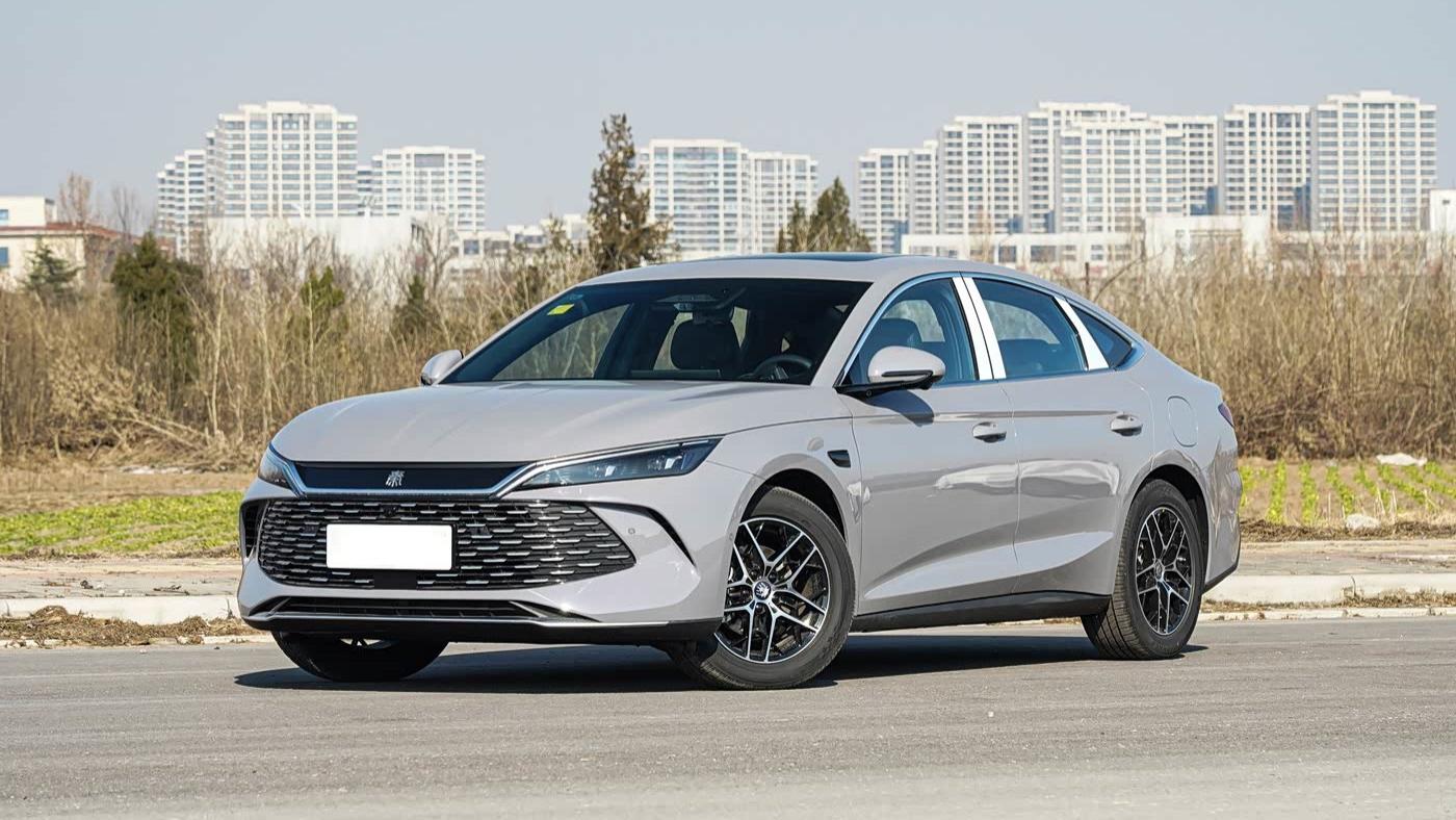 比亚迪全新中型插混轿跑即将上市！纯电续航提升至210km，很亲民