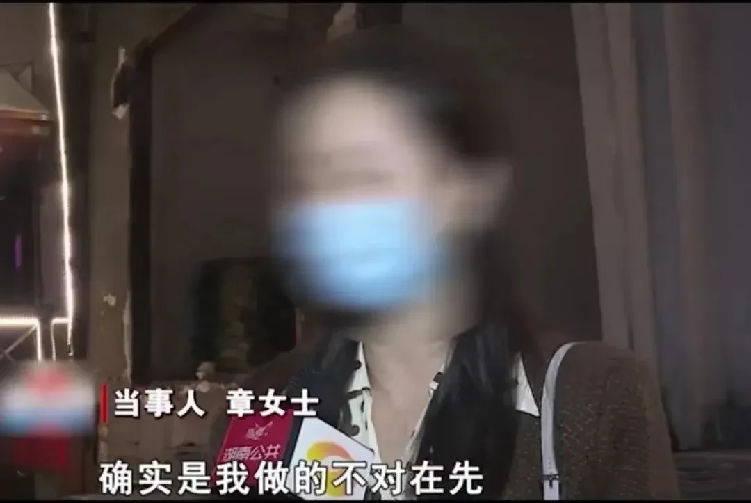 湖南长沙有一名女子在服装店花1小时，试了12件衣服，发现一件薄外套竟然都2999