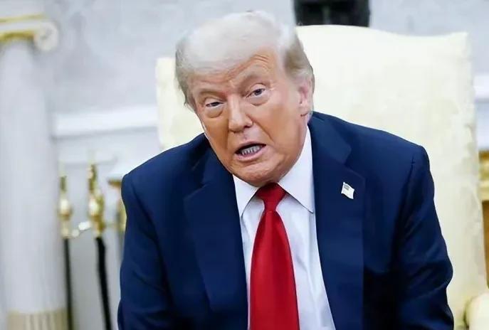 美国突然发现了自己的“短板”！
美国总统特朗普表示将与乌克兰总统泽连斯基做一笔“