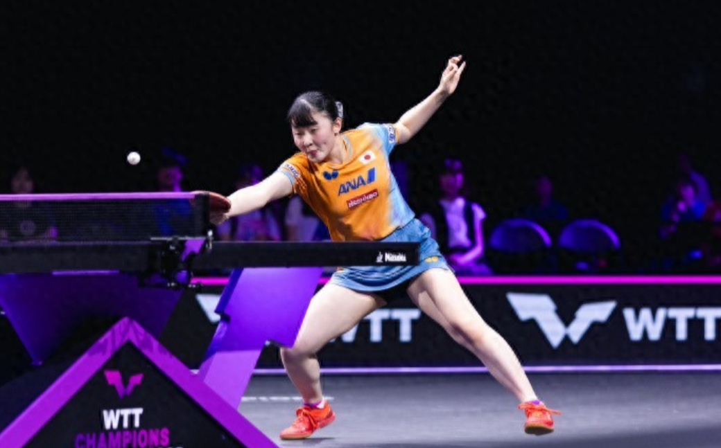 WTT横滨冠军赛迎来日本女乒内战，早田希娜3-2战胜张本美和，晋级八强。据日媒报