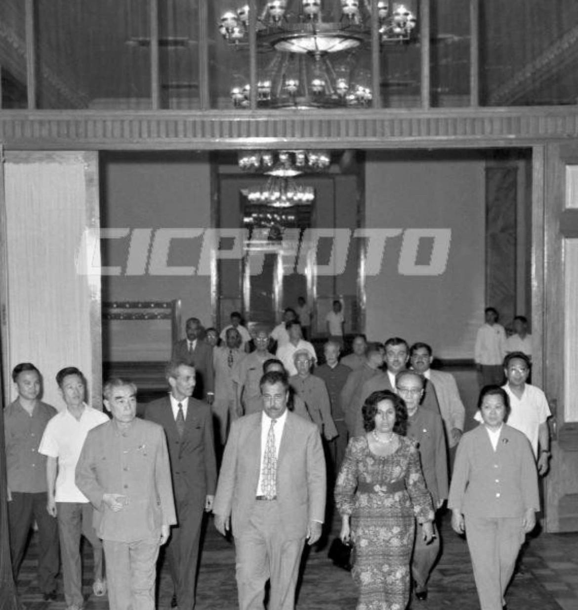 1972年7月16日，周恩来总理在北京饭店出席了由科威特驻华大使馆临时代办亚古特