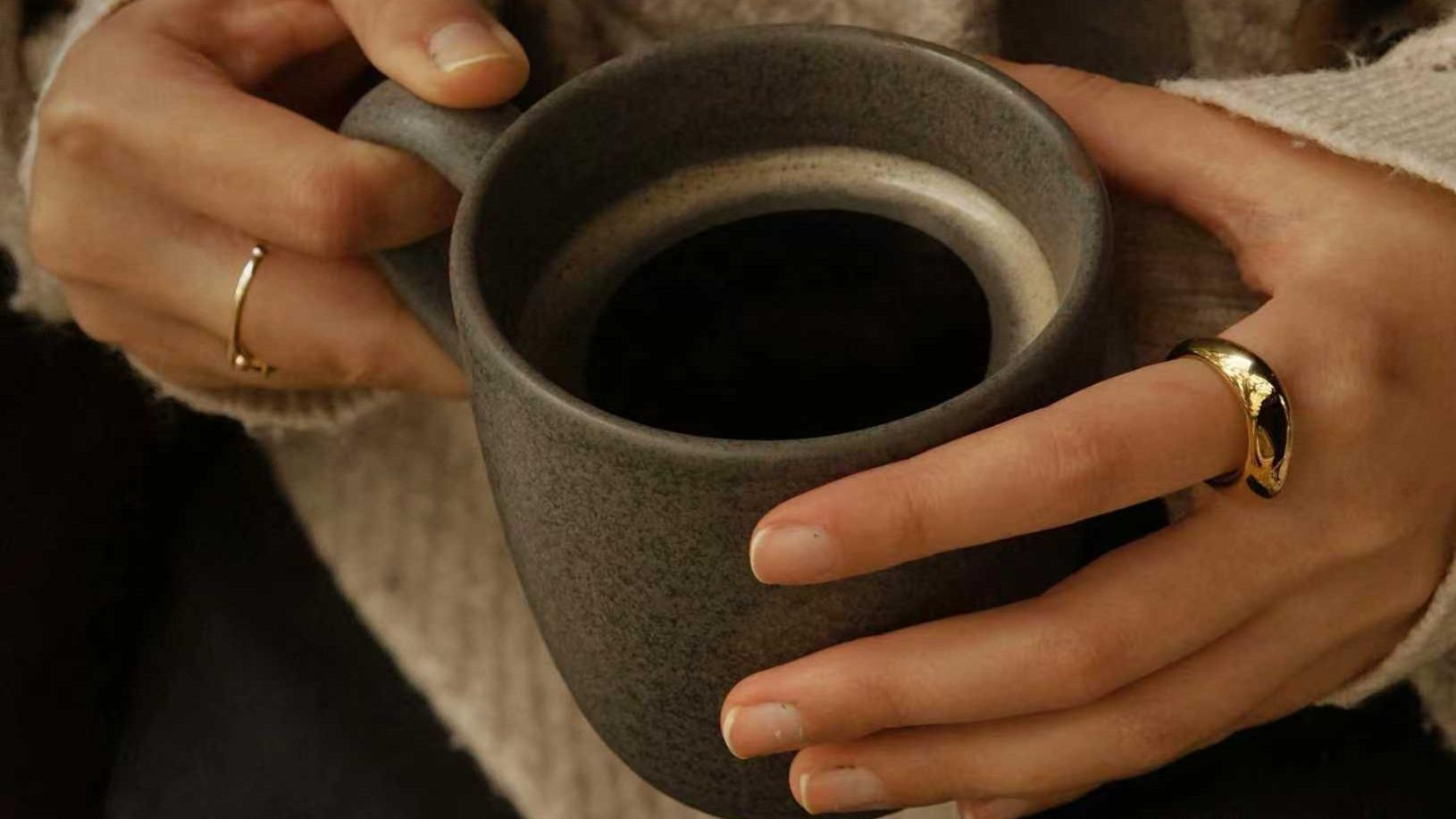 安遇情感咨询：分手后该怎么让冷漠的前任主动去爱你？