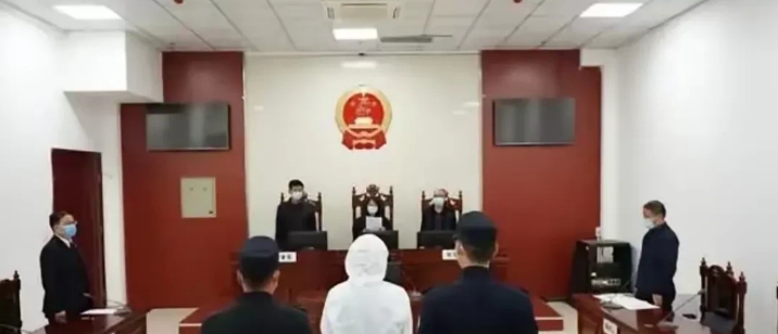 河北邯郸的赵大哥，喝了点酒回到家，想和妻子王大姐来点亲热。

没想到王大姐拒绝了