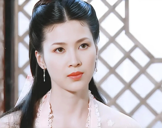 从未见过这么凄惨的女主角。

影视剧里面失身的女主角不是没有，比如说《神雕侠侣》