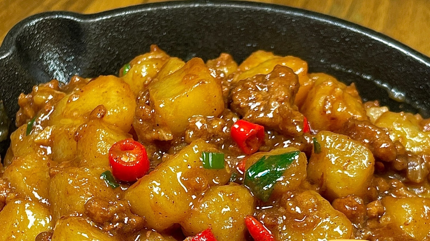 肉沫土豆丁 黏黏糊糊！真的太费米饭了～
